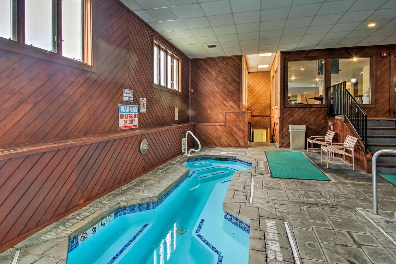 Lincoln Condo With Views, Pool, Hot Tub And Balcony! Luaran gambar